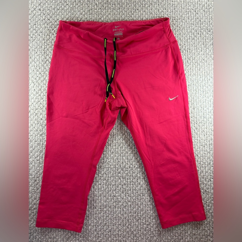 Nike DRI FIT Cropped- Running-Performance-capri- Leggings Magenta Women size L